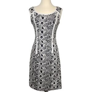 Adrianna Papell Sleeveless Black/White Lined Stretch Dress Scoop Neck Size 4